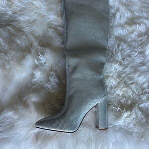 Chic Silver Heeled Women's Boots